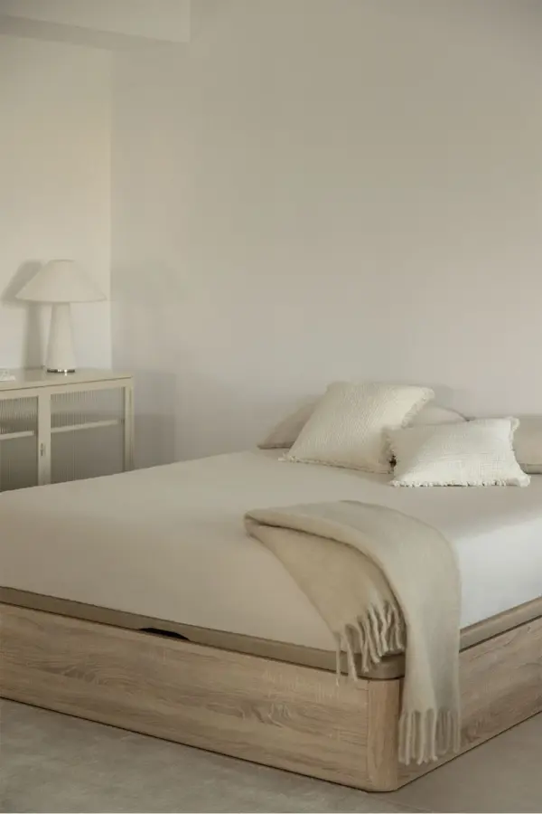 Canapé Abatible de Madera – SÁNDOR