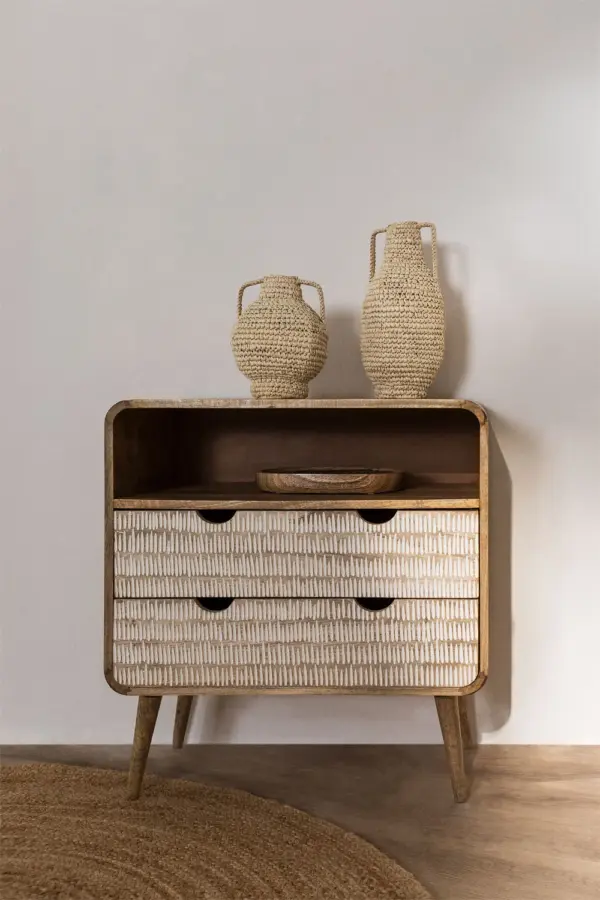 Cómoda Aroha en Madera