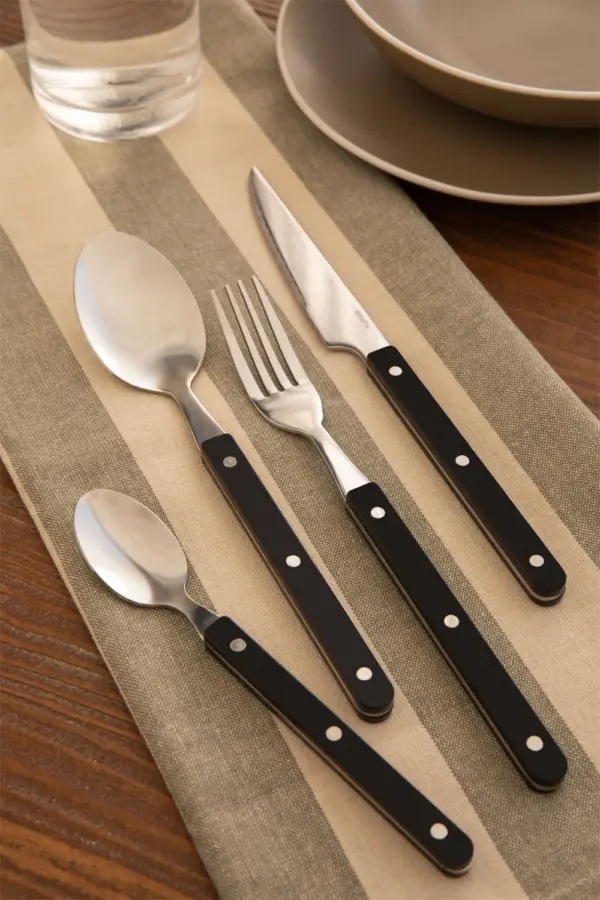 Set de Cubertería 16 Piezas RETROLUX